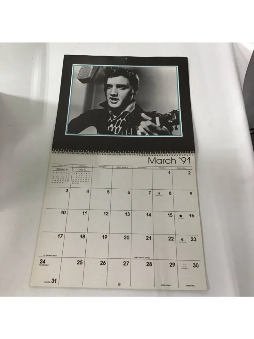 Vintage 1991 Cleo Elvis Presley Calendar